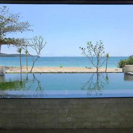 Star Sand Beach Resort Sekotong Exterior photo